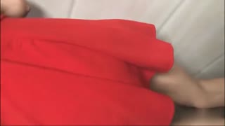 猴急的小模~車上才稍微挑逗一下就把小褲褲脫了~回到家什麼都不做就直接趴在床上等我操~