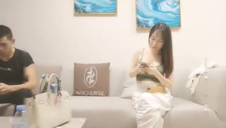 千人斬探花約了個性感高顏值妹子，掰穴抬腿特寫站立側入抽插上位騎乘
