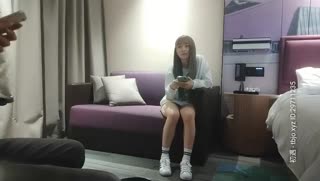 尋花探穴04-30清純小太妹