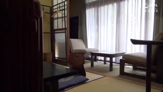 究極人渣干炮影像 包下第21間溫泉