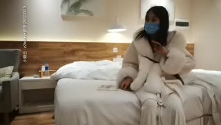 黃先生01-28零零後嫩妹子