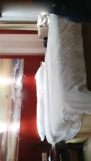 ,男的真狡猾每次要射時都找理由拔出來一會在干
