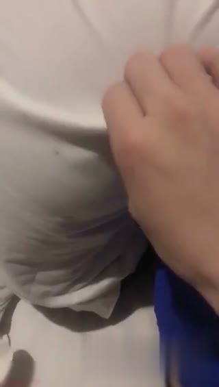 護校小妹被小混混騙去酒店!善用浴室各個空間來玩弄小妹~