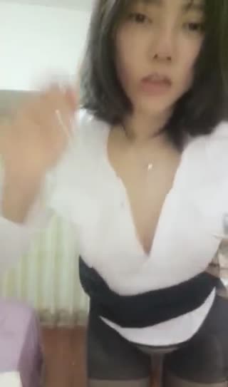 -guochan-秀人網御女郎當紅模特萌漢藥baby高價私拍福利視頻粉嫩白虎逼樣子超淫騷