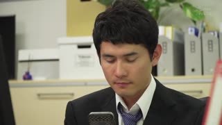第一次交到巨乳炮友來玩起貧乳女友沒法搞的變態胸部玩法 Hitomi PPPD-828