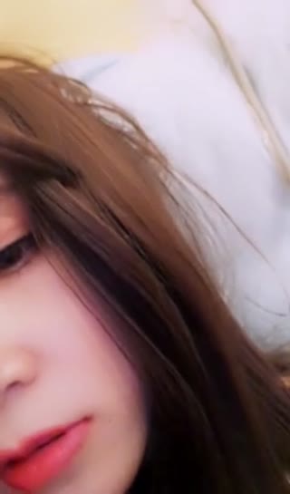 高顏值極品女神新買高震率內置自慰器小粉穴搞出好多白漿