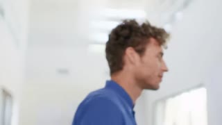 「女按摩師的專長是雞姦