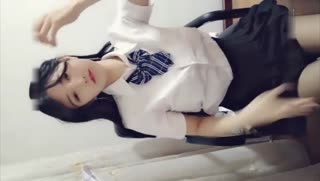 高顏值主播黑絲裝大秀自慰