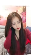 (衣裳濕半)紅唇大胸美女