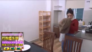 痴妹子淫冬至冬至不端餃子碗露出奶頭哥哥玩-張芸熙