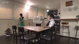 SSNI-807对被强行侵犯的小穴更加狂暴抽插的追击强奸