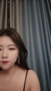 (嚶嚶嚶嚶情)美女和炮友直播大秀直播口交啪啪