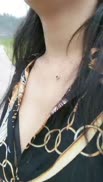 (渣女來襲)都市麗人到農村勾搭大叔,戶外做愛揉搓極品大胸,勁爆刺激
