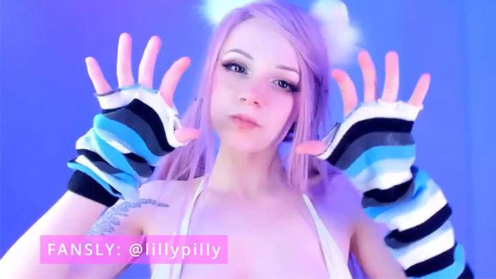 【ASMR】可愛美女用香蕉來口交