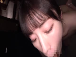 APAK-233 “旦那とはご无沙汰で…”と、はにかむ美人妻の先辈が同伴出张で疼いてしまい、絶顶と射精に耽ったホテル不伦 営业课主任 小日向郁美（30）既婚