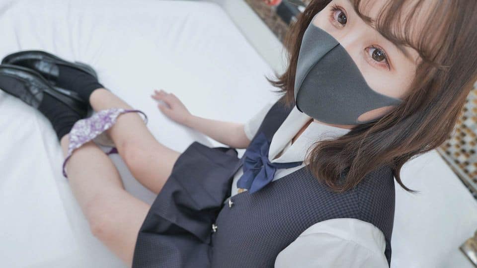 FC2PPV+1757248+【Sessão Privada】Kana 18 Anos Peitos Grandes Caloura Creampie【Vídeo Amador】