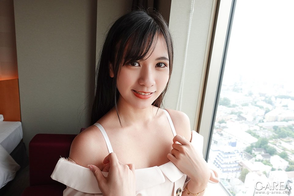 GAREA+817rin+ 중년 E컵 슴슴한 클럽 직원 스캔들