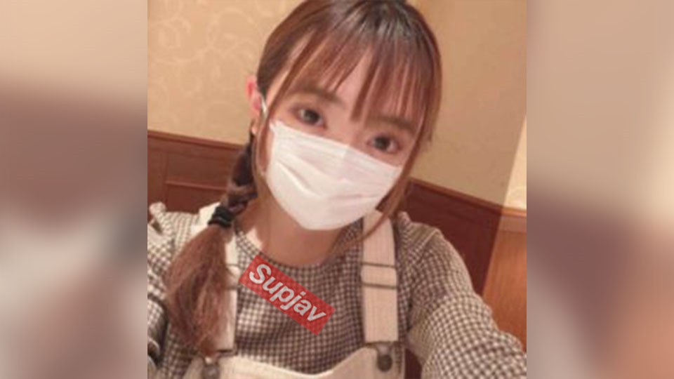 FC2PPV+ 直到今天！ ！ “#25” 一个屁股很大的女孩，她正计划搬到东京。她的屁股出奇的柔软。我没能抑制住自己，从后面射了出来。 ♡单恋m