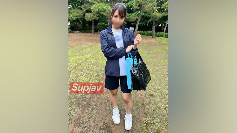 FC2PPV+3103581+※Quantidade limitada※【Egu ass】Clube esportivo・Ai-chan 18 anos+A bunda também pode ejacular+O corpo da garota treinada em atividades de clube é empurrado pelo pau do velho+[Sim]