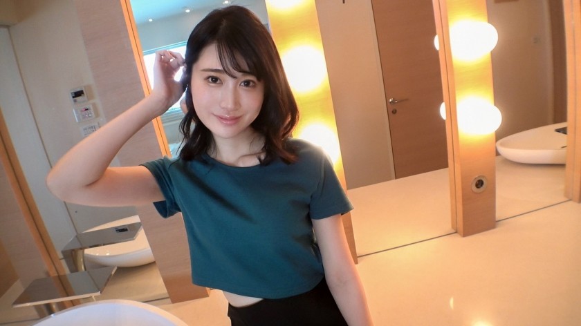 SIRO-5144+ [Ah... It feels good...] A slender beauty is addicted to the sex she loves! When he thrusts his huge penis deep into her vagina, she twists her hips and reaches an orgasm!! [First Filming] Online AV Application → AV Experience Filming ++2037+ (Sakurai Mami)