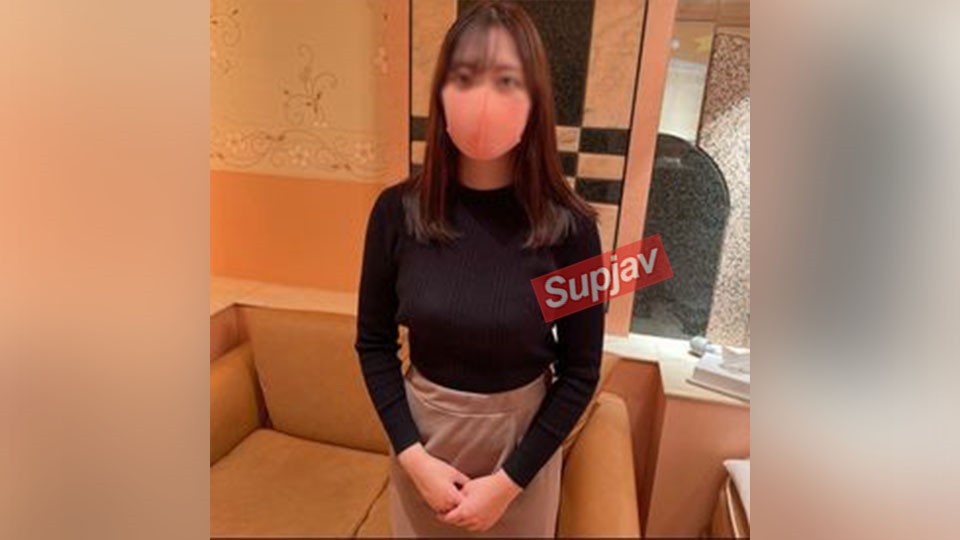 FC2PPV+3171093+大型旅行社超稀有美丽OL首拍！我偷偷地取下安全套，默默地对一个能说三种语言的高规格素人女孩进行了内射。额外奖励：她第一次三人行，连续两次中出和狂喜。