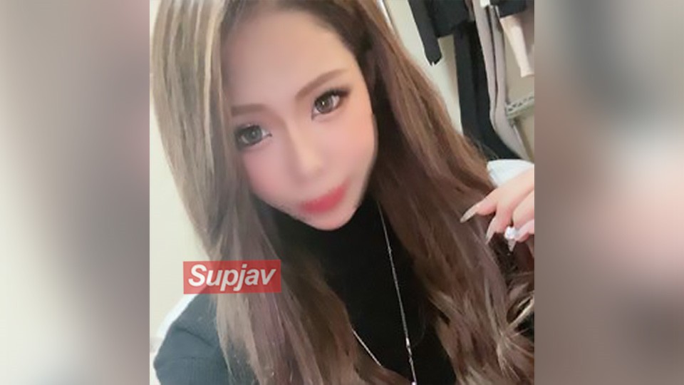 FC2PPV+3340458+진짜 댄서가 아름다운 엉덩이와 최적의 비율로 사랑을 나누고 강렬한 카우걸 자세로 엄청난 사정을 하는 장면입니다.