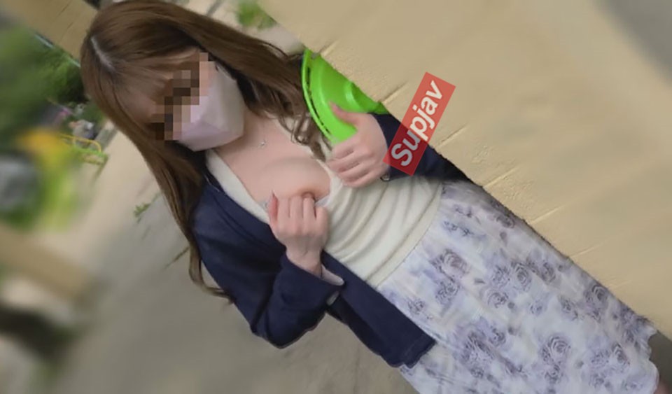 FC2PPV+ [个人] G 罩杯单身妈妈把她的妹妹留在家里，舔其他男人的鸡巴，反复被中出