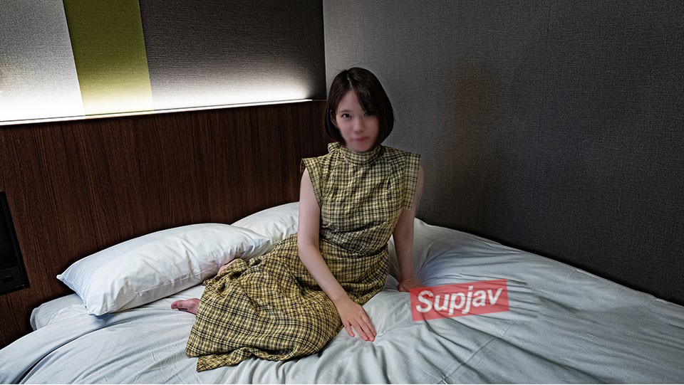 FC2PPV+4172593+【Reverse Pickup・Femme mature】Vous aimez les choses bizarres ? Deux tartes à la crème crue.