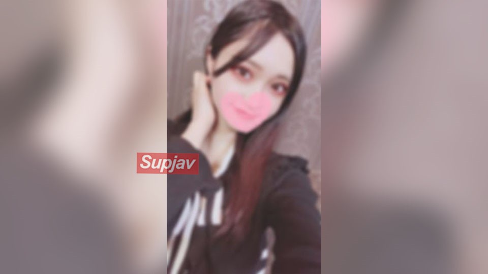 FC2PPV+4593955+【クリスマス限定+3980pt+→+1980pt】+☆+あの清楚なお嬢様と再会+☆+敏感スレンダーボディを感じまくって潮吹き+♥+制服+コスプレ+中出し+SEX+♪+【個人撮影】+【店舗】