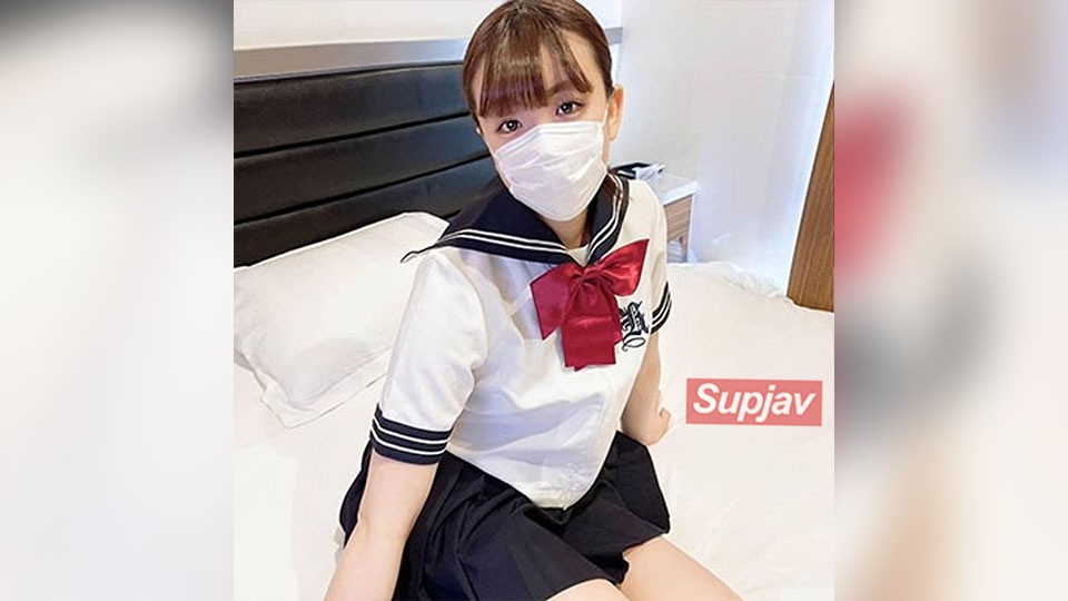 FC2PPV 4607600 ¡Aún quedan 990 puntos hasta el día 30! ! [18 años] ¡Una chica pulcra y ordenada con cara de bebé en uniforme recibe un masaje rejuvenecedor mientras el anciano le lame el pene, la provoca hasta que se corra y se hunde con fuerza en su vagina, llevándola al extremo!