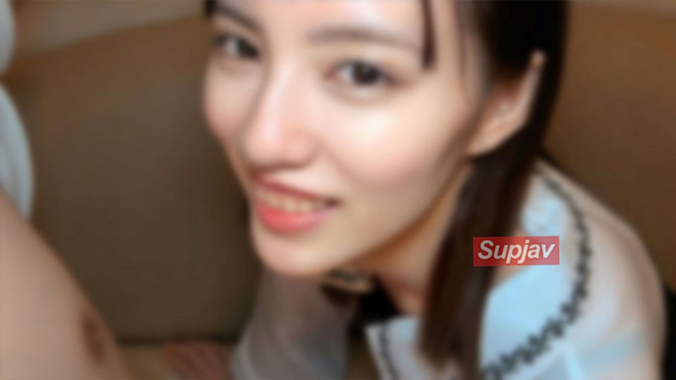 FC2PPV 4616055 [Uncensored] What a beautiful woman! After an internal view with a speculum and the biggest facial ever, her beautiful face is covered in a sticky liquid... *Extra HD