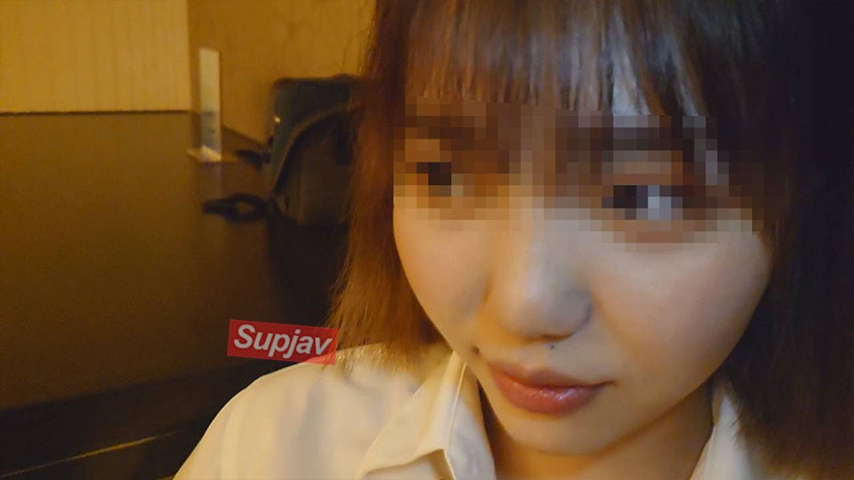 FC2PPV 4624894 [制服] 先到先得780pt，丰臀巨乳每晚浸泡在性爱中，准备被原始精液浸透[高品质有奖金]