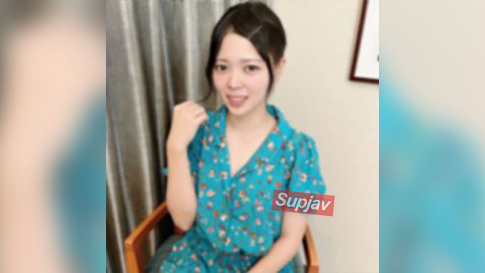 FC2PPV 4633758 【续/5张】秋田市的纯白皮肤音乐大学生。经过性交之后，她的阴部仍然没有适应紧紧的抓握。尽管发生了一些意外，她还是通过激烈的性爱达到了高潮，并且上下口腔都被弄脏了。