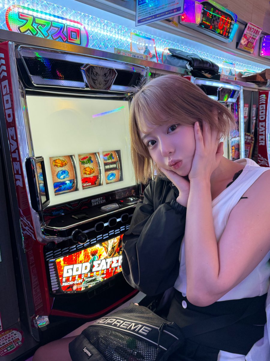 浜崎真緒