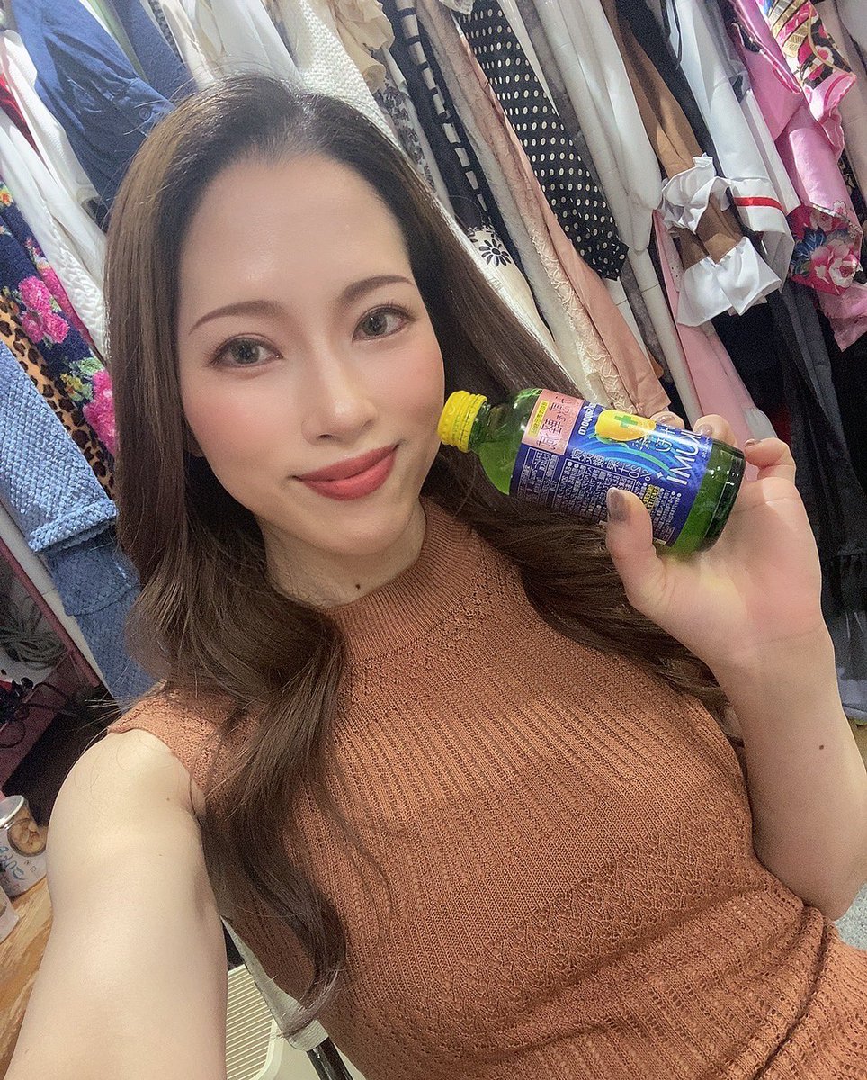 วากะ นิโนะมิยะ