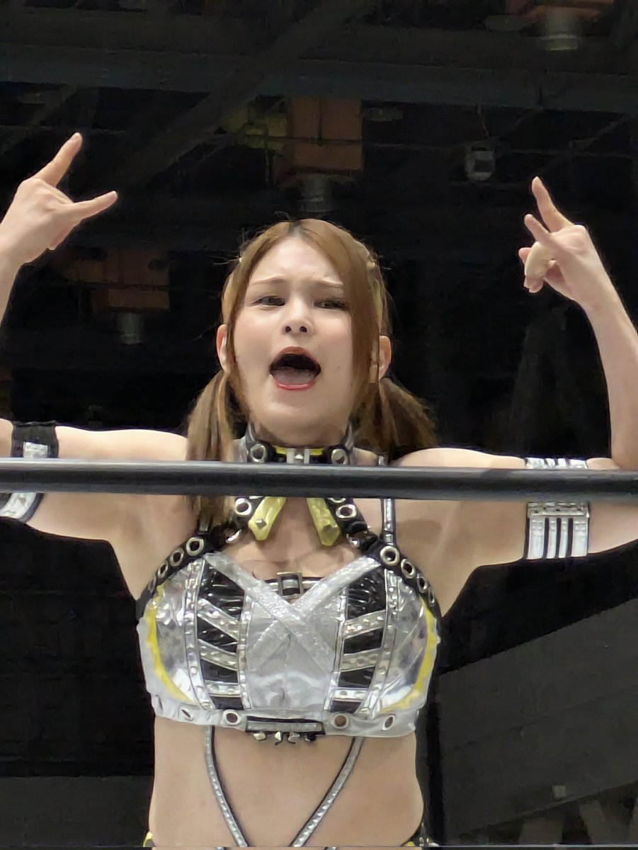丘绘里奈