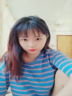 颜值高身材丰满美女主播吴果果0427收费直播秀和炮友口交啪啪十分诱人!