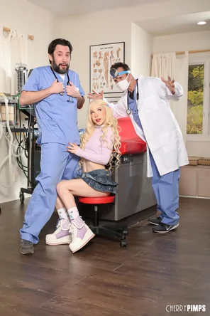 Kenzie Reeves - A Doctor Must Thoroughly Take Care Of His Patients Every Needs (111)