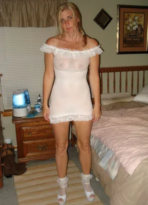 leggy texas milf (4)