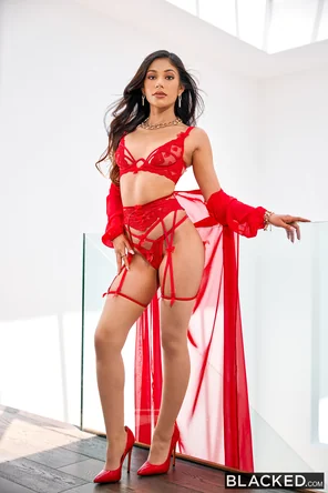 33