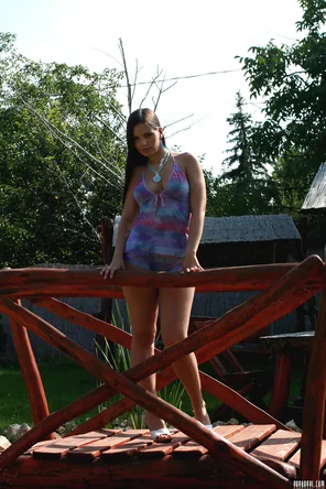 amateur pic 00119-001-2048px