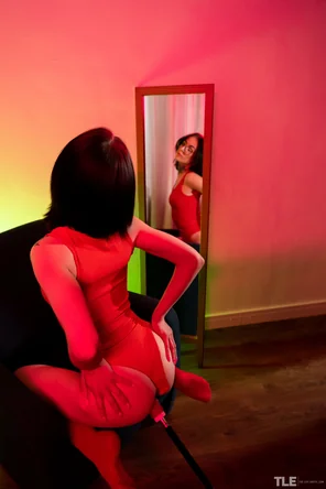 TheLifeErotic_In-And-Out-1_Pollie-Starr_medium_0068