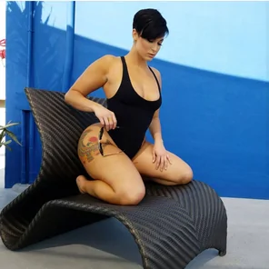 Leg Thigh Sitting Human leg Joint 