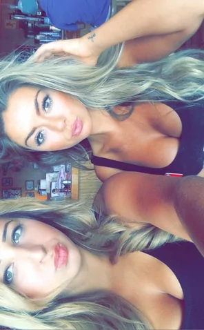 I want to eat wherever they work