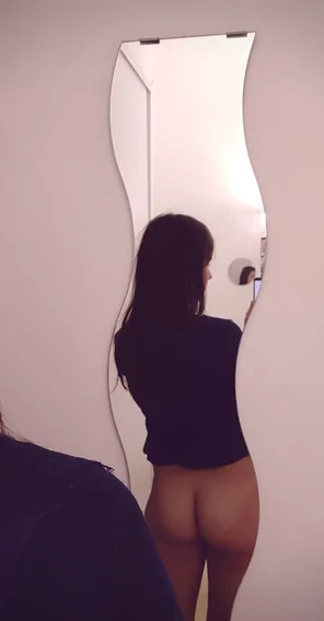 [F] Dat sexy little ass ðŸ˜