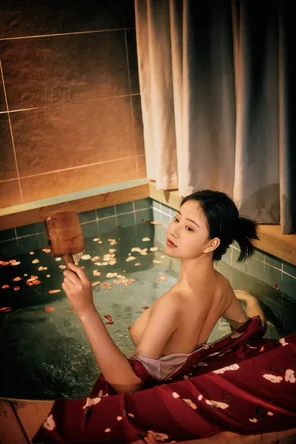 年年Nnian - Mu Qiu (10)
