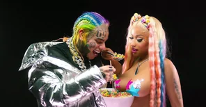 Nicki-Minaj-nude-porn-trollz-sexy-hot-butt-boobs-ScandalPlanet-17