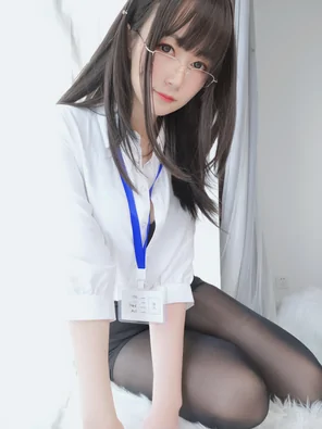 Baiyin811 (白银81) - 制服 (119)