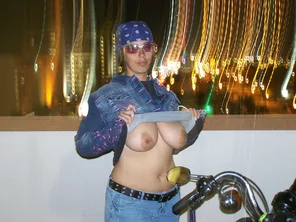 amateur_pic7425-23503