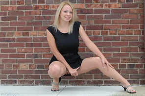crystal teen exposure and busty masturbation (4)